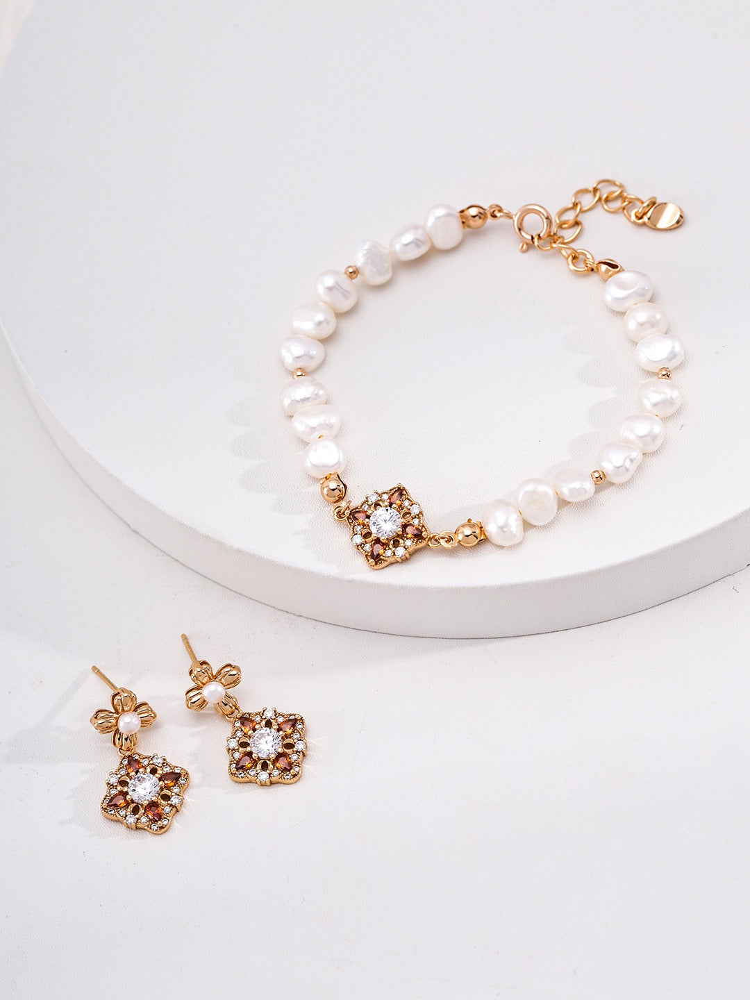 S925 Sterling‑Silver Treasure‑Blossom Cluster Pearl Bracelet With Garnet‑Tone Cubic Zirconia