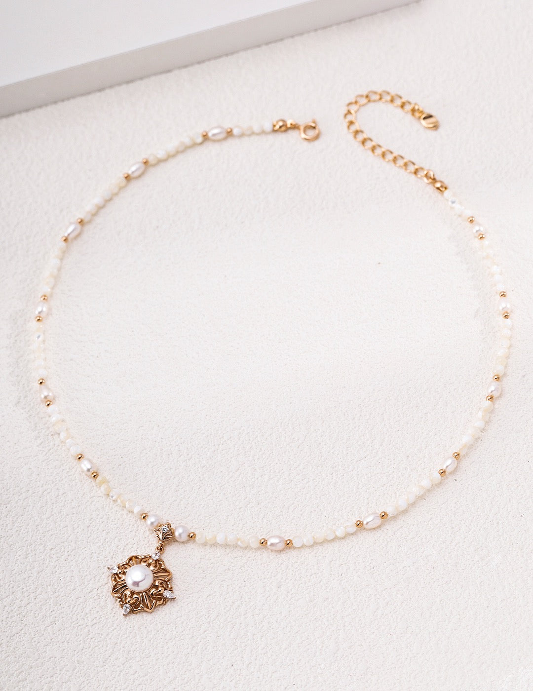 Vintage‑Gold Gothic Coronet Pearl Necklace