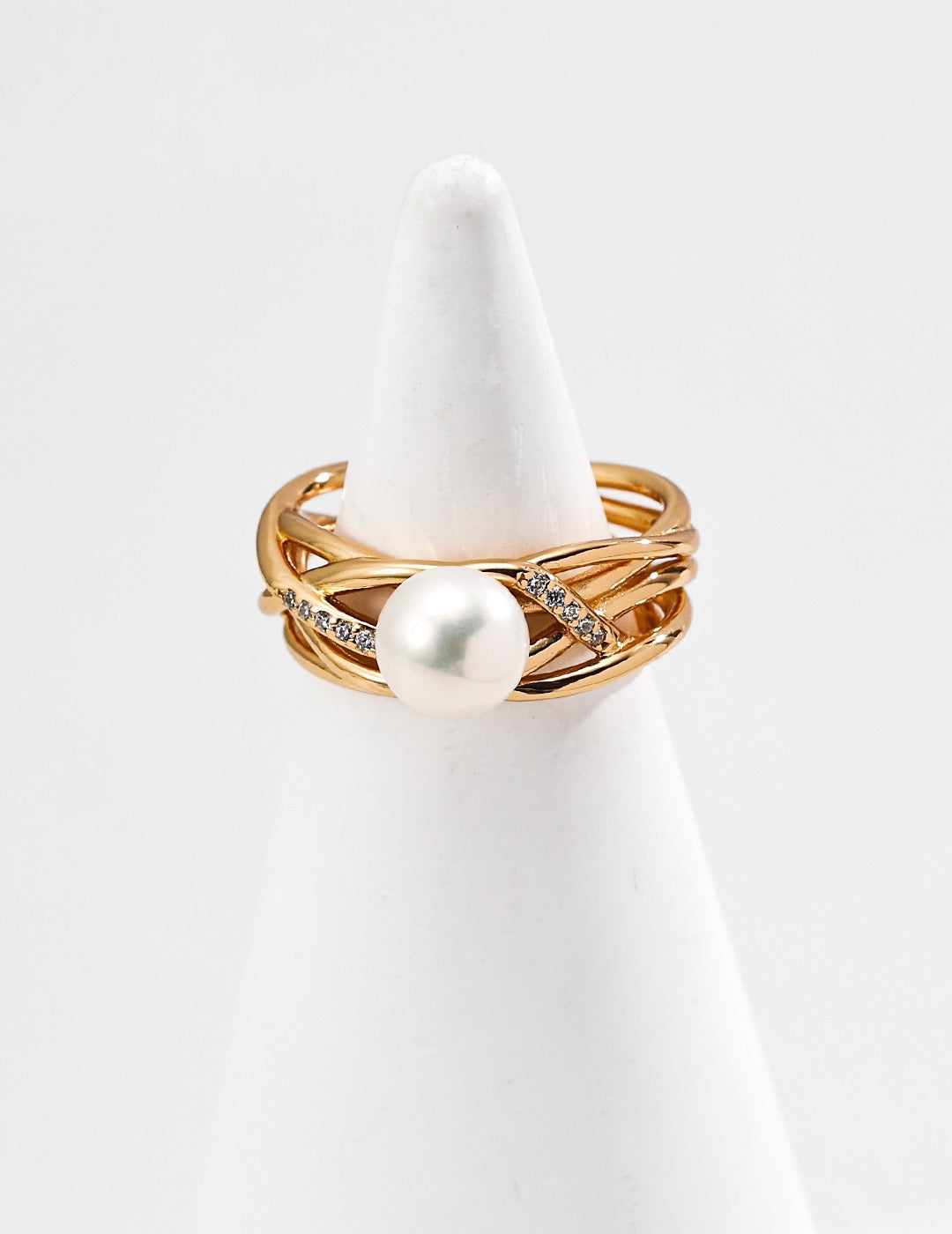 S925 Sterling‑Silver Intertwined‑Line Pearl Ring with Synthetic Cubic Zirconia