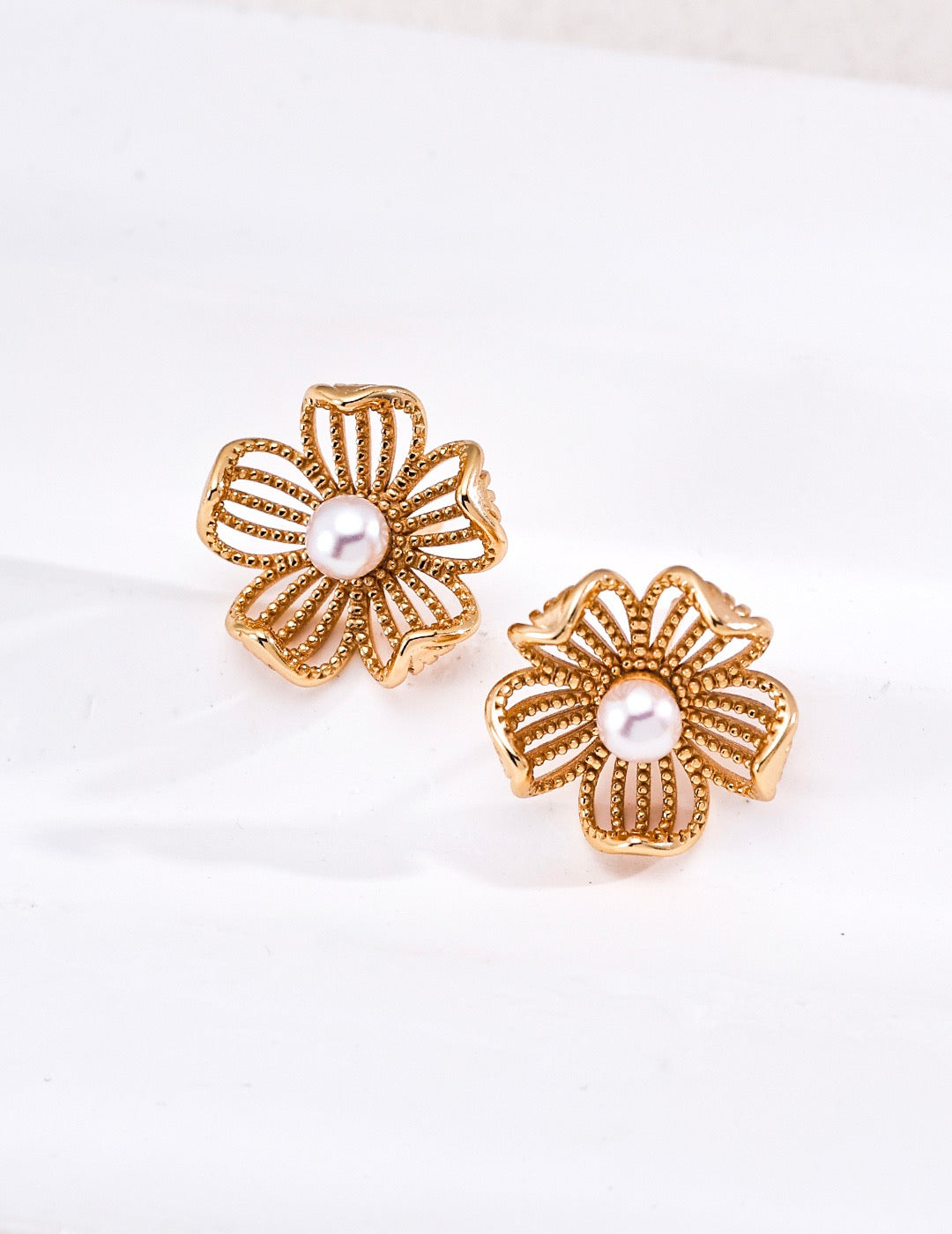 Flower‑Cluster Pearl Earrings, S925 Sterling‑Silver Vintage Floral Pearl Studs