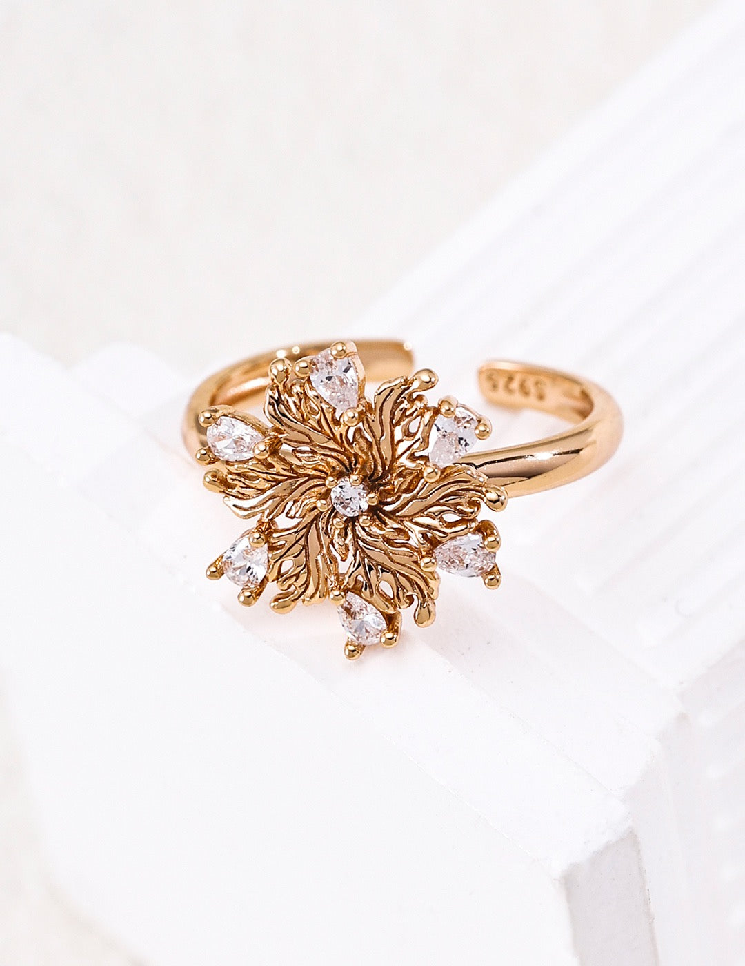 Petal Ring