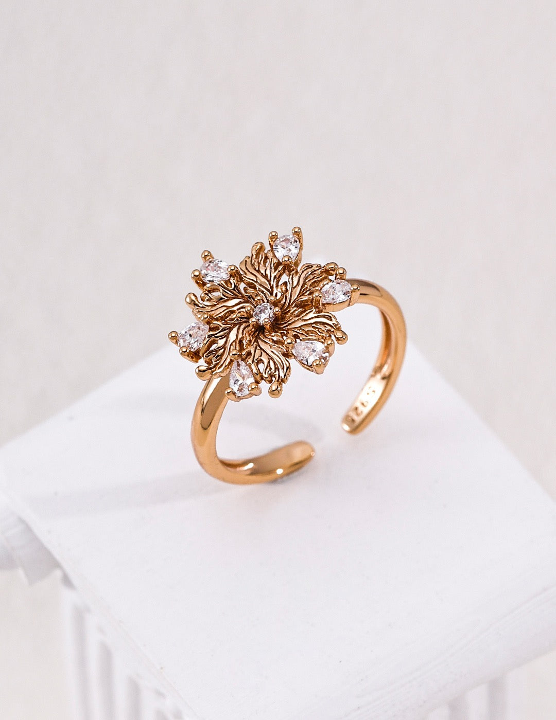Petal Ring