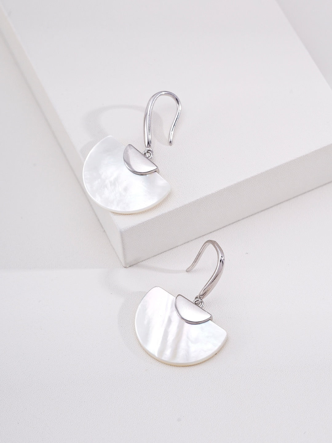 Gentle Style Sterling Silver White Shell Stud Earrings