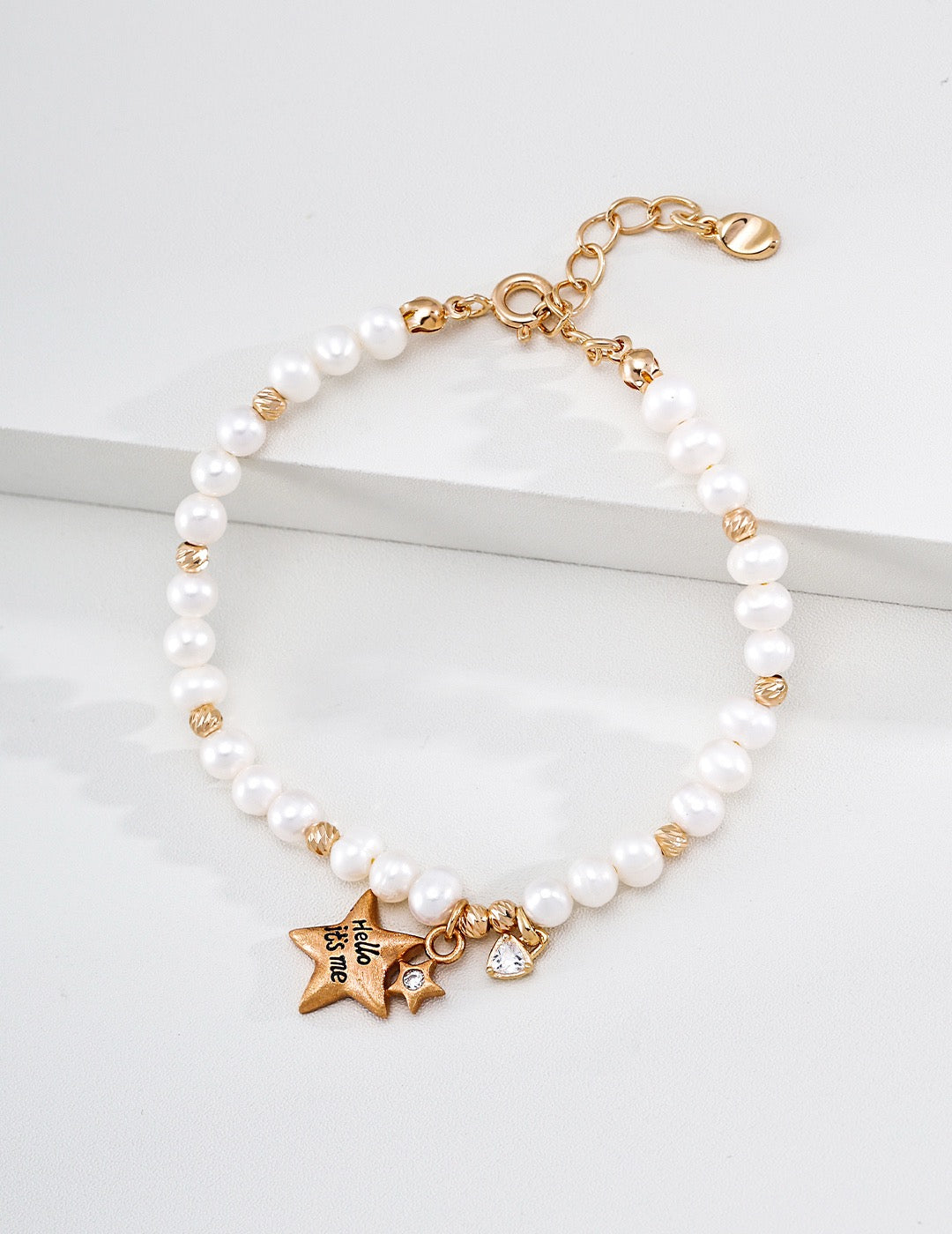 Star of My Beloved 
S925 Sterling Silver Natural Pearl Star Charm Bracelet, Vintage Gold‑Tone