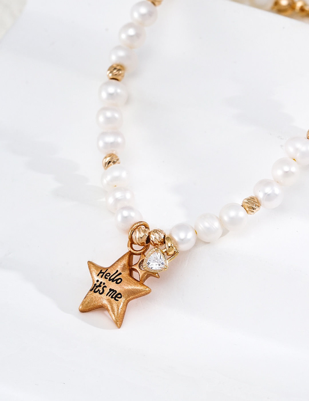 Star of My Beloved 
S925 Sterling Silver Natural Pearl Star Charm Bracelet, Vintage Gold‑Tone