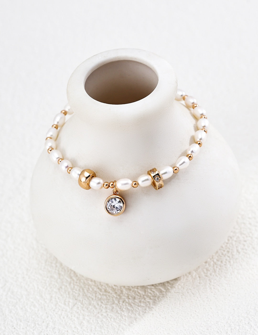 Dainty Pearl S925 Silver Beaded Bracelet | Vintage Gold‑Tone Zircon Charm
