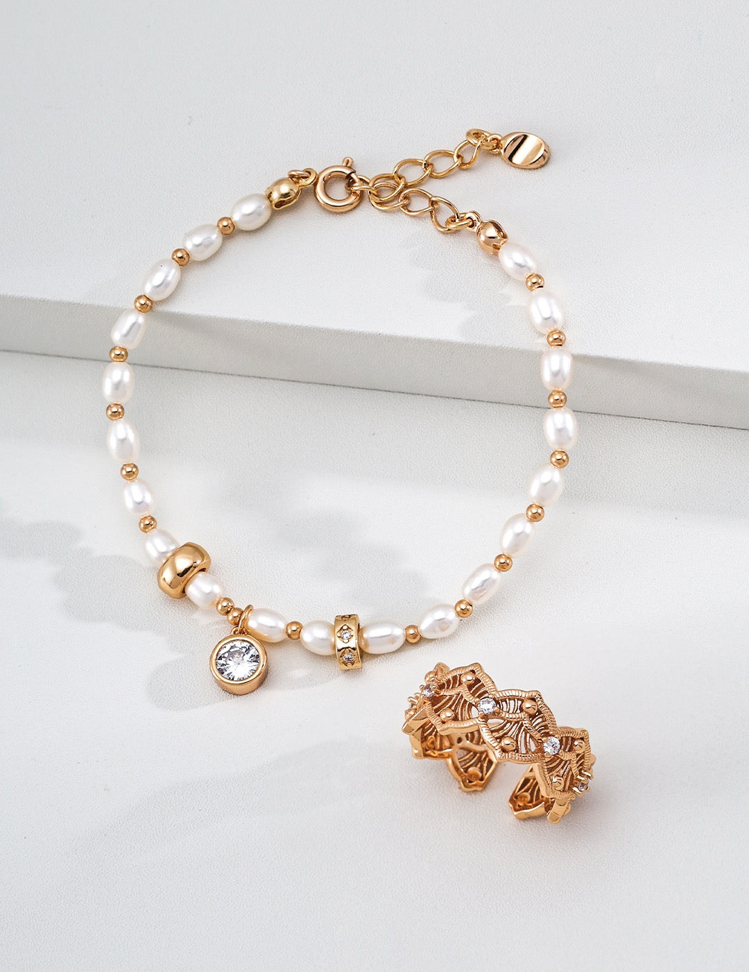 Dainty Pearl S925 Silver Beaded Bracelet | Vintage Gold‑Tone Zircon Charm