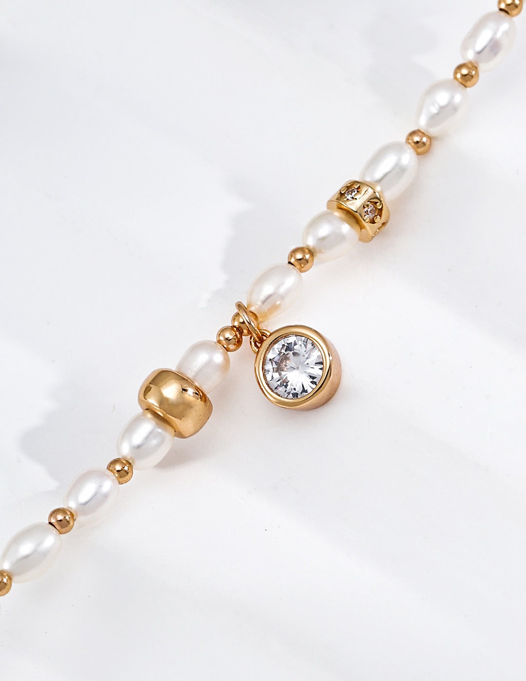 Dainty Pearl S925 Silver Beaded Bracelet | Vintage Gold‑Tone Zircon Charm