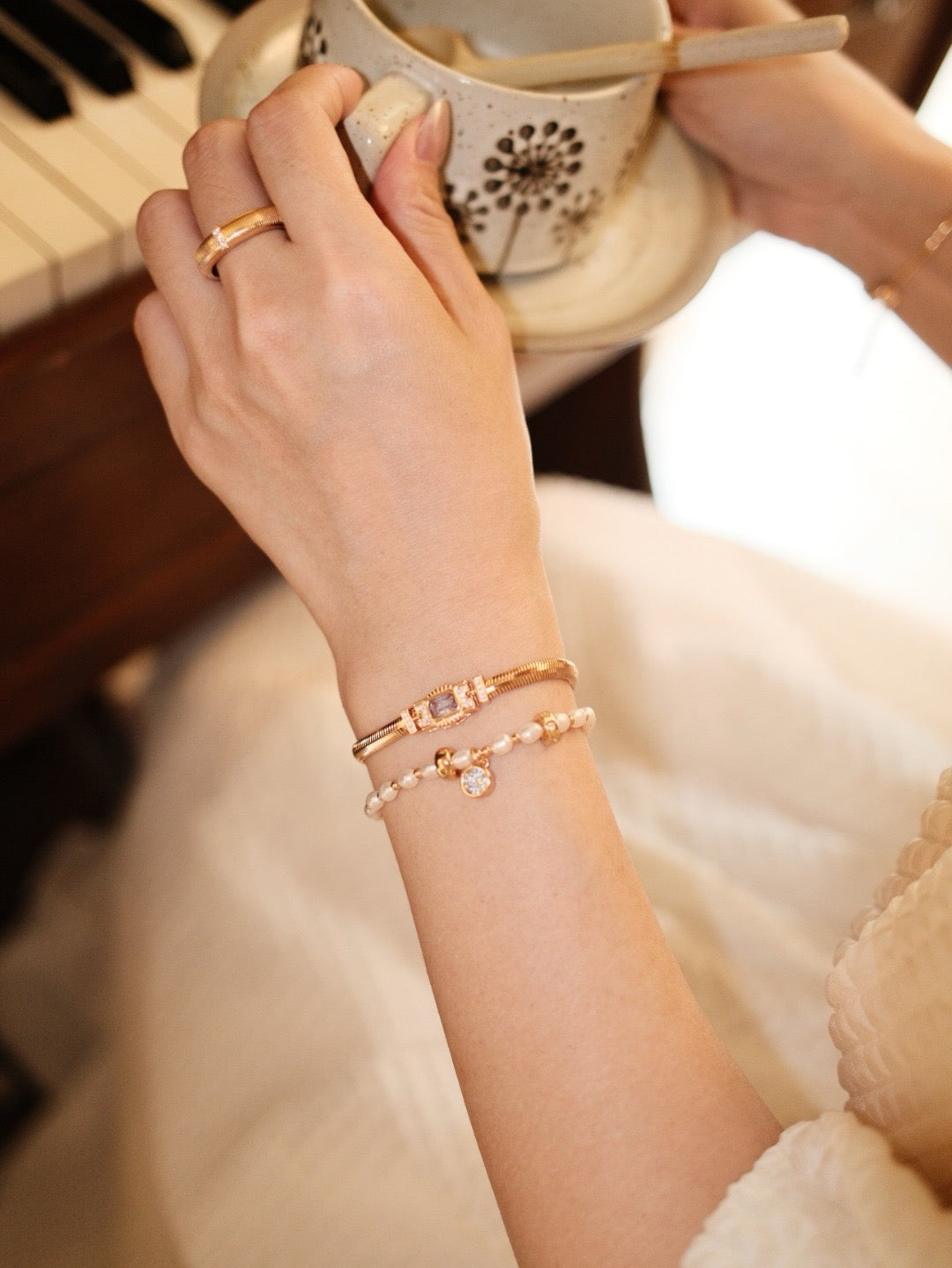 Dainty Pearl S925 Silver Beaded Bracelet | Vintage Gold‑Tone Zircon Charm