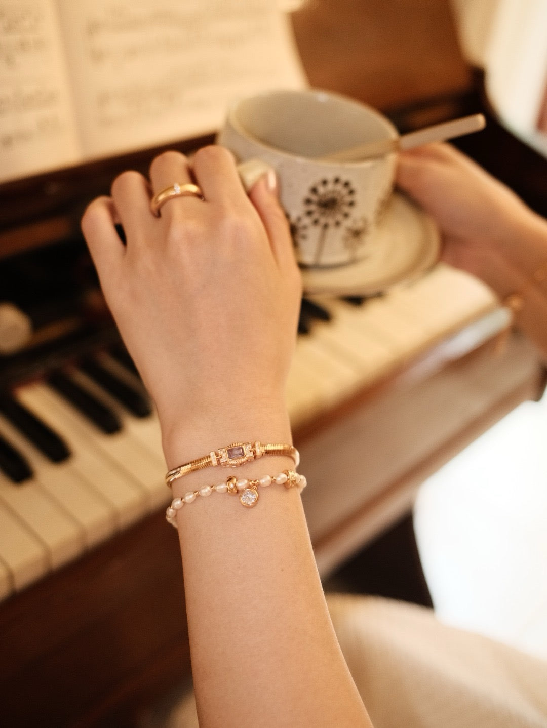 Dainty Pearl S925 Silver Beaded Bracelet | Vintage Gold‑Tone Zircon Charm